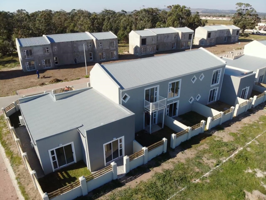 2 Bedroom Property for Sale in Parsonsvlei Eastern Cape